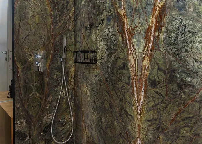 Astria Amalfi - Complex Novum