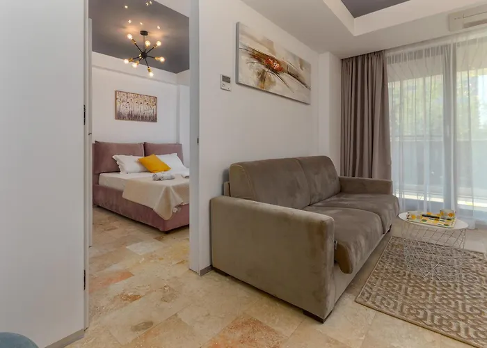 Astria Amalfi - Complex Novum *