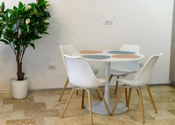 Astria Amalfi - Complex Novum